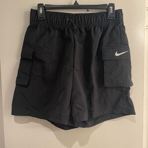 Nike Black high-rise Cargo Shorts